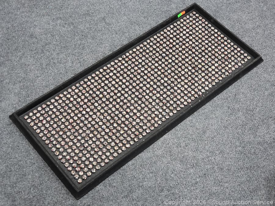 SAS Mini Van, Original Art, Household Online Auction