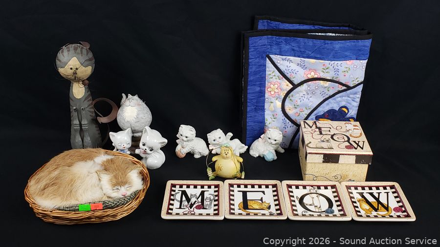 SAS Mini Van, Original Art, Household Online Auction