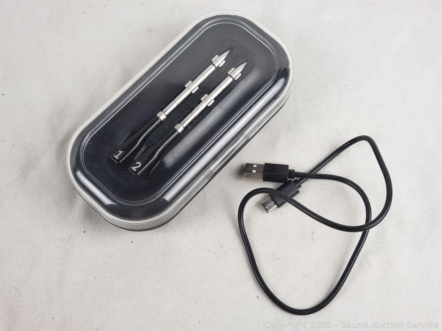 SAS Mini Van, Original Art, Household Online Auction