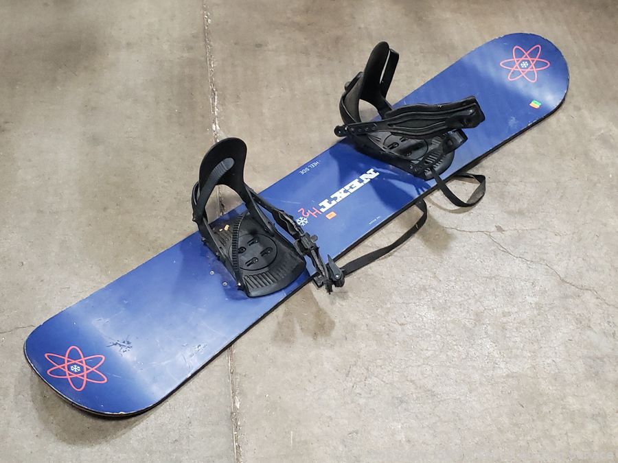 SAS Tools, Batik Fabric, Beer Signs Online Auction