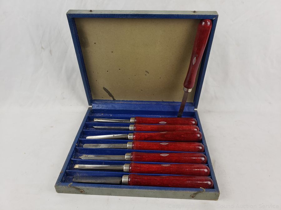 SAS Tools, Batik Fabric, Beer Signs Online Auction