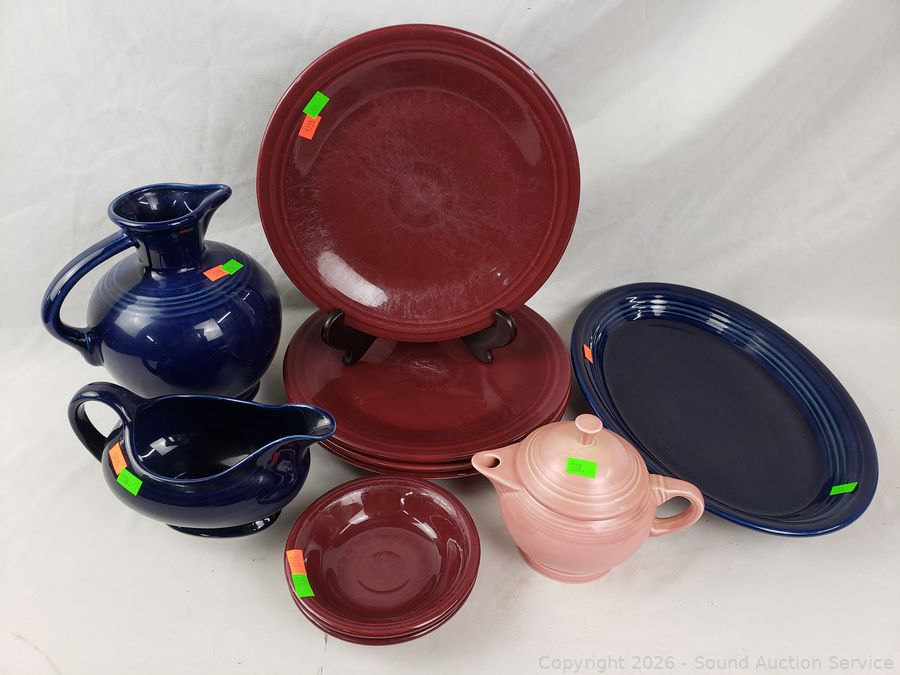 SAS Cub Cadet Lawn Tractor, Reloading Online Auction