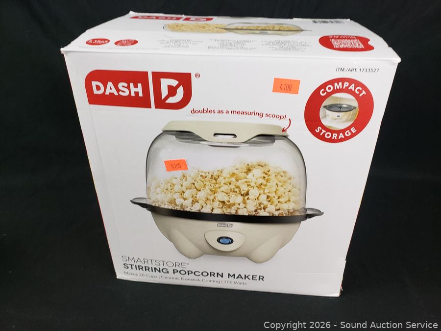 SAS Cub Cadet Lawn Tractor, Reloading Online Auction