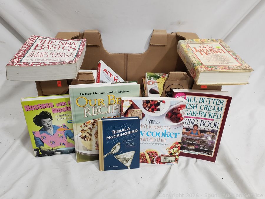 SAS Cub Cadet Lawn Tractor, Reloading Online Auction