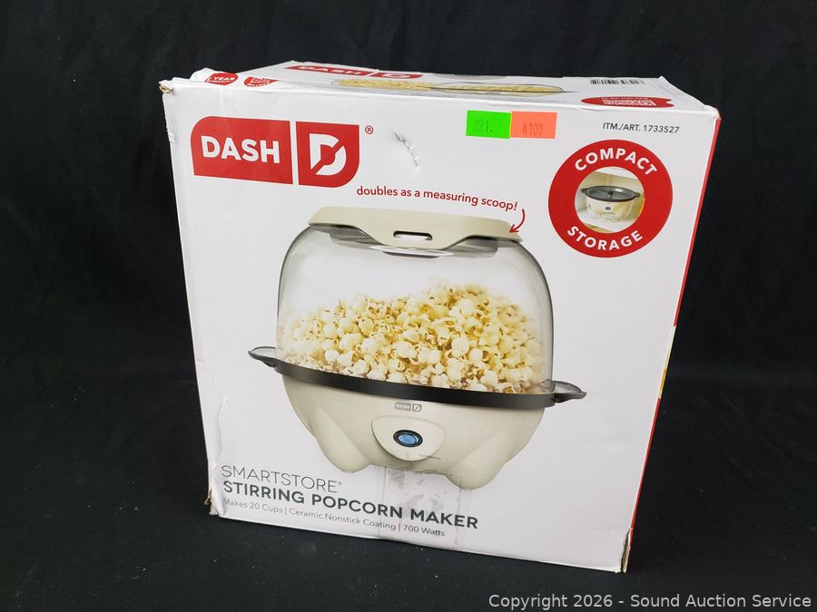 SAS Cub Cadet Lawn Tractor, Reloading Online Auction