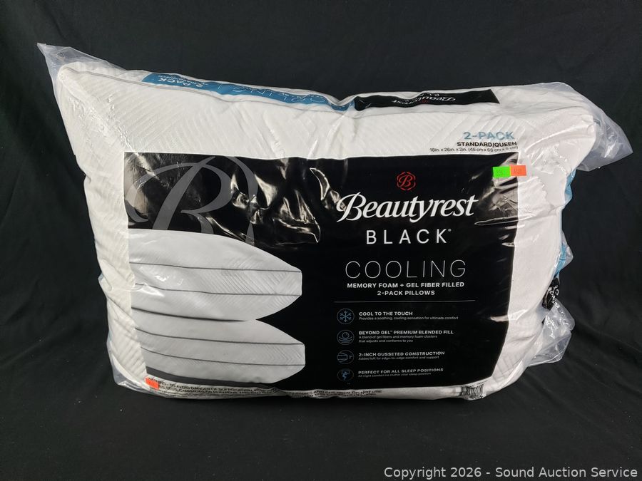 SAS Cub Cadet Lawn Tractor, Reloading Online Auction