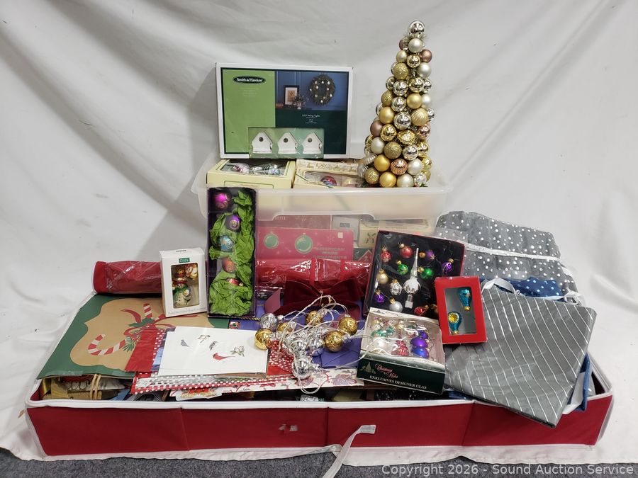 SAS Cub Cadet Lawn Tractor, Reloading Online Auction