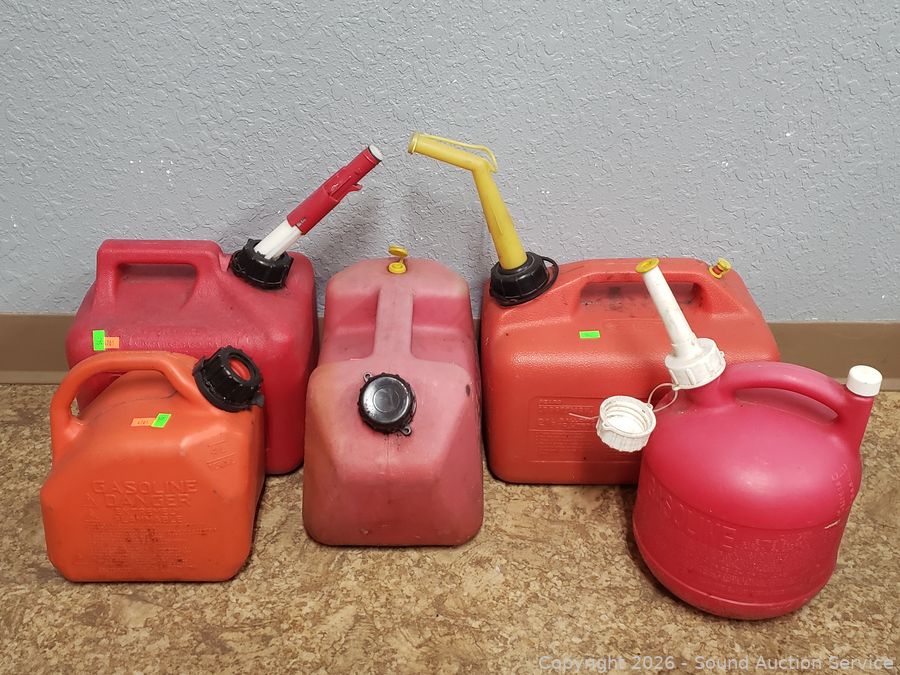 SAS Classic Video Games, Comics, Household Online Auction