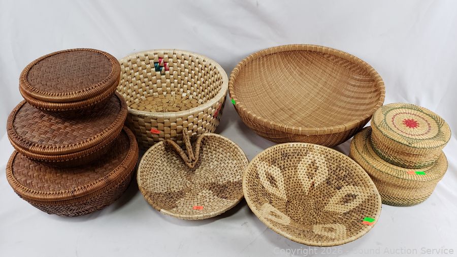 MCM Teak, Décor, Comics, Knives, Atari Online Auction