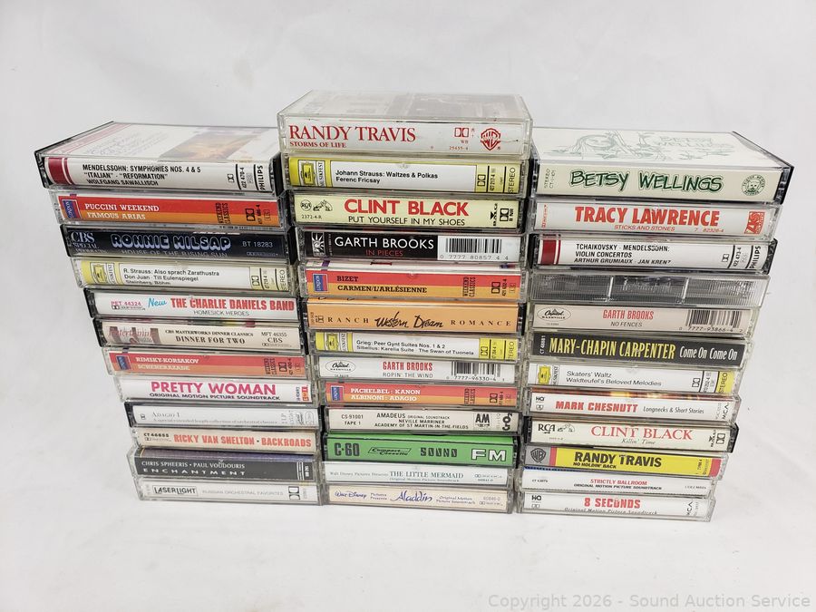 MCM Teak, Décor, Comics, Knives, Atari Online Auction