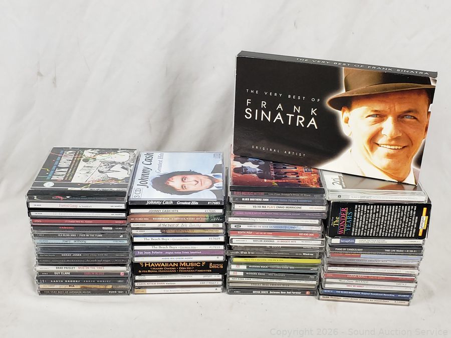 MCM Teak, Décor, Comics, Knives, Atari Online Auction