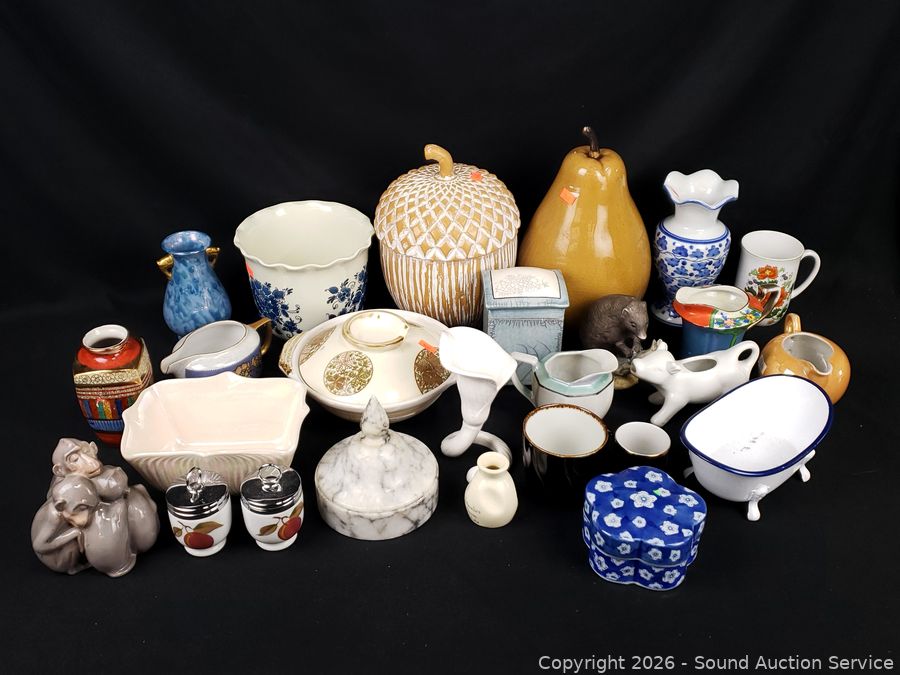 MCM Teak, Décor, Comics, Knives, Atari Online Auction