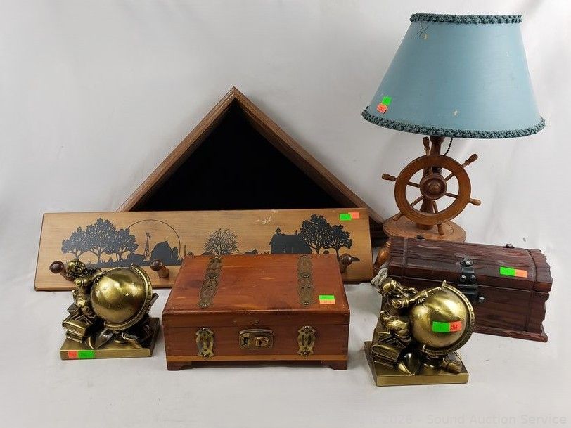 MCM Teak, Décor, Comics, Knives, Atari Online Auction