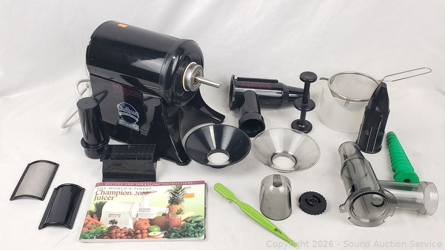 MCM Teak, Décor, Comics, Knives, Atari Online Auction