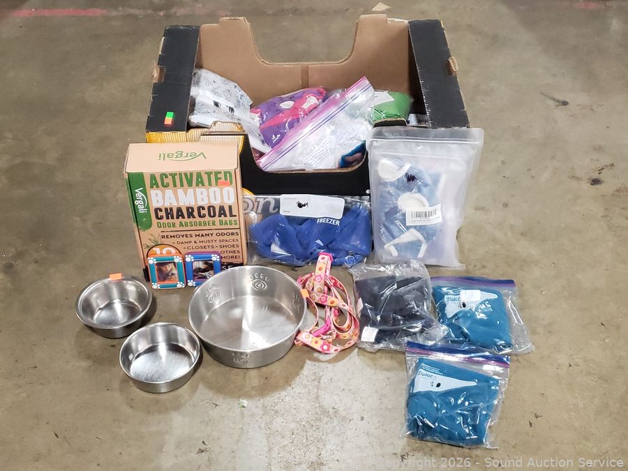 MCM Teak, Décor, Comics, Knives, Atari Online Auction