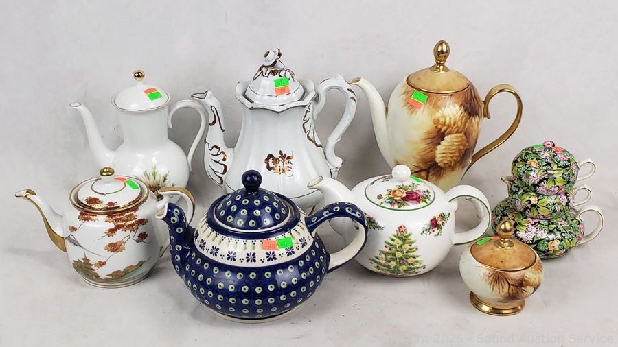 MCM Teak, Décor, Comics, Knives, Atari Online Auction