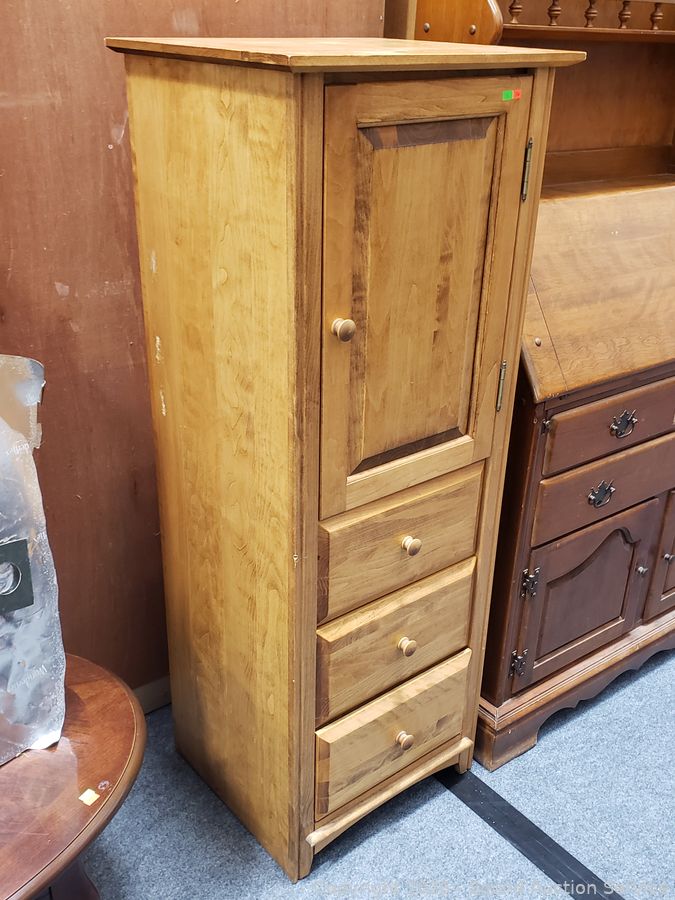 SAS Gun Safe, Generator, Knives, Swords Online Auction