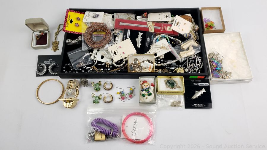 SAS Wood/Leatherworking Tools, Gold, Knives Online Auction