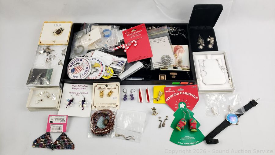 SAS Wood/Leatherworking Tools, Gold, Knives Online Auction