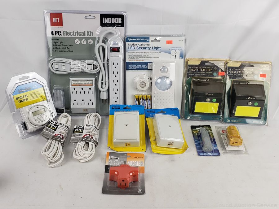 SAS Cameras, Legos, Cast-Iron Coin Banks Online Auction