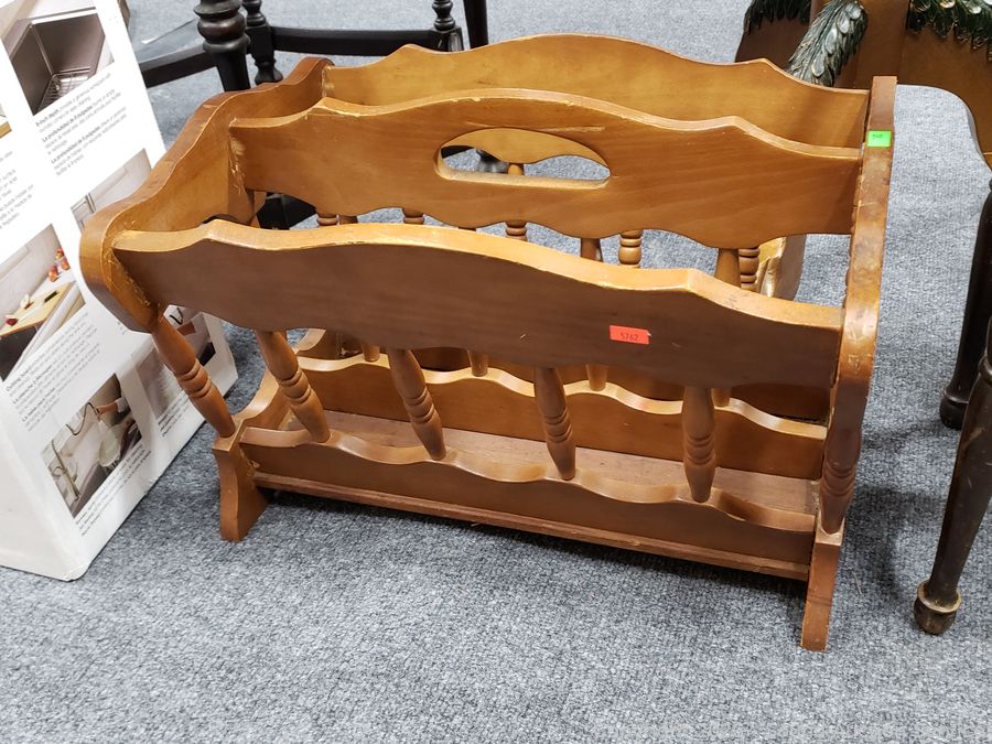 SAS Barbies, Dale Tiffany, Cameras, Furniture Online Auction