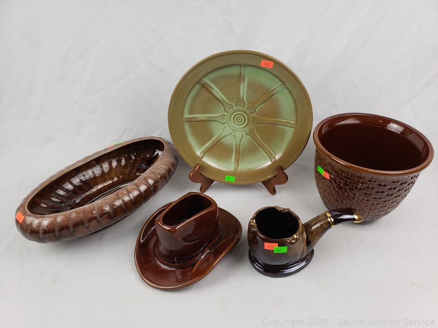 SAS Barbies, Dale Tiffany, Cameras, Furniture Online Auction