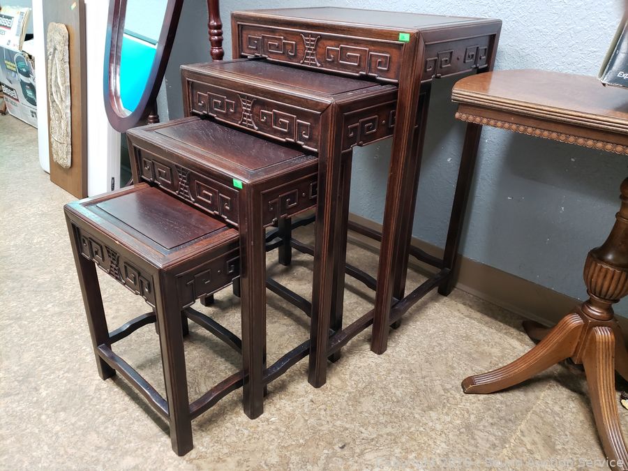 SAS Vehicles, Pocket Watches, Silverware Online Auction