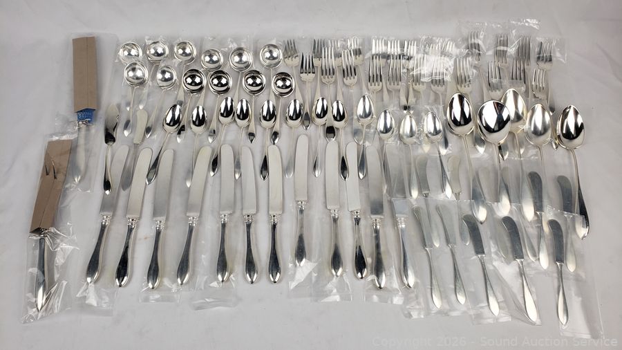 SAS Vehicles, Pocket Watches, Silverware Online Auction