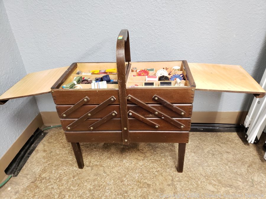 SAS Antique, Tools, Coins, Comics Online auction
