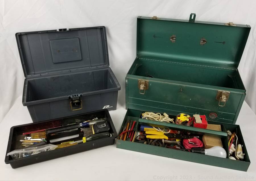 Sound Auction Service - Auction: 05/05/23 SAS Short, Blanchard Online Auction  ITEM: 2 Toolboxes w/Various Household Tools