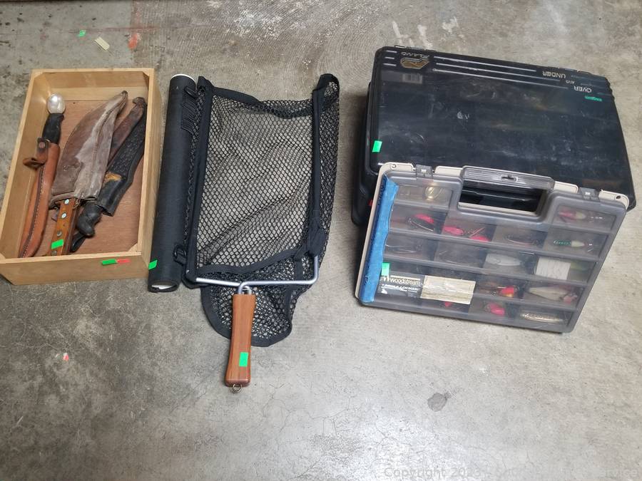 Sound Auction Service - Auction: 05/05/23 SAS Call, Bates Online Auction  ITEM: Various Fishing Tackle, 2 Organizers, Nets, Knives
