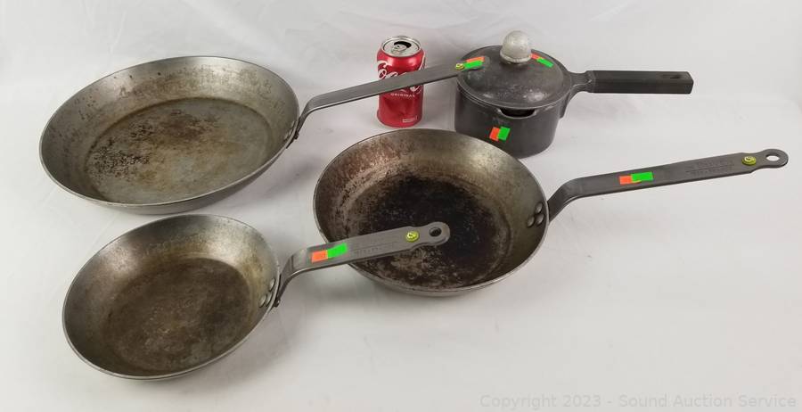 Sound Auction Service - Auction: 06/19/23 SAS Shaw, Ziemba Online Auction  ITEM: 4 Cuisinel Cast Iron Skillets & Burner Stand