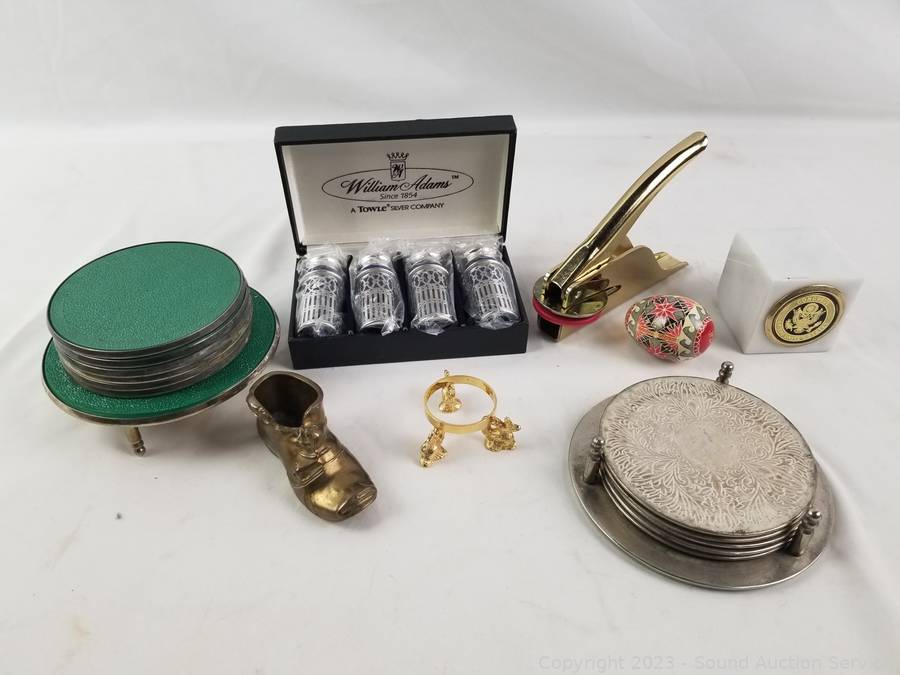 Sound Auction Service - Auction: 11/03/23 SAS Krencik, Collectibles Online  Auction ITEM: 3pc All-Clad Tea Kettle & 2 Serving Tray's