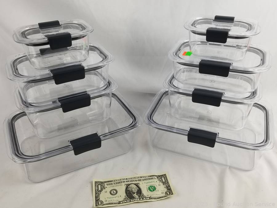 At Auction: GLASS RUBBERMAID BOWLS