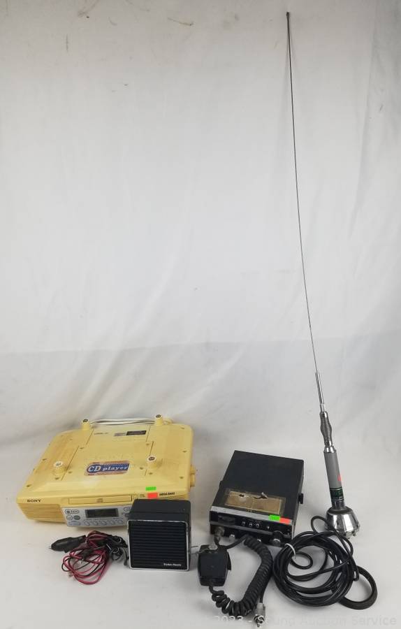 Sound Auction Service - Auction: 07/25/23 SAS Splitter, Scott Online  Auction ITEM: Waring Pro Stainless Food Slicer - Works