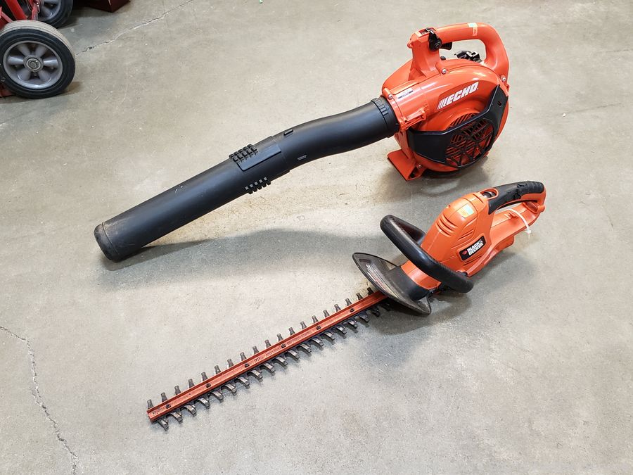 09/03/24 SAS Horse Trailer, Cub Cadet Mower Online Auction