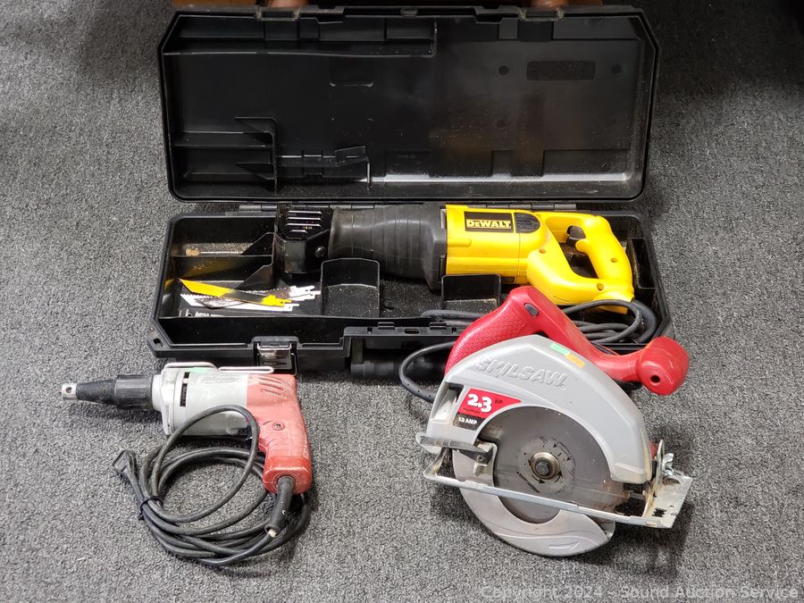 09/03/24 SAS Horse Trailer, Cub Cadet Mower Online Auction