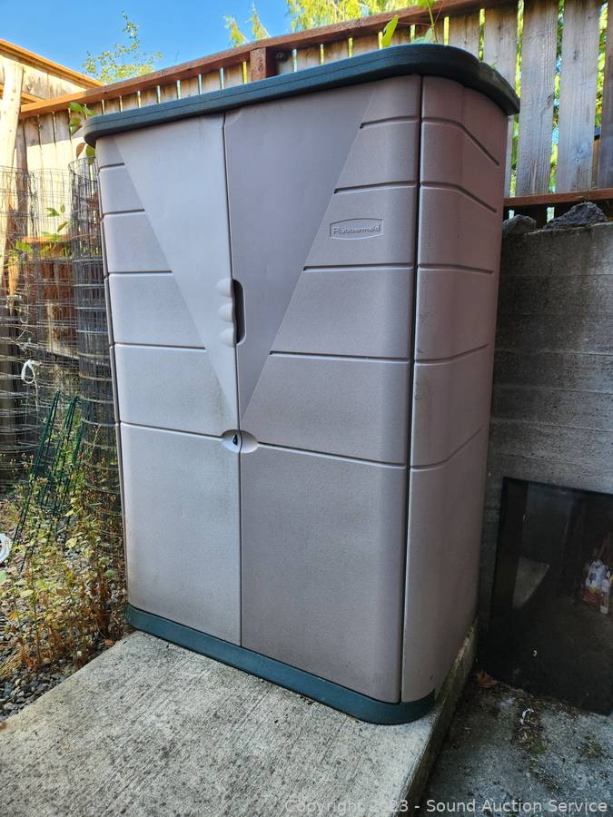 Sold at Auction: RUBBERMAID 4-SHELF OUTDOOR STORAGE CABINET
