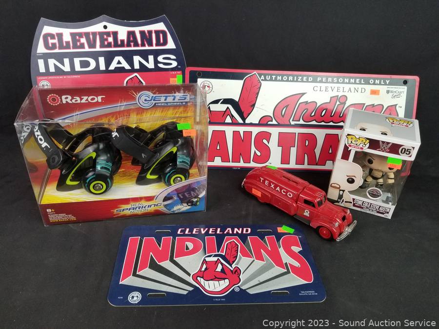 Signs, Coin Bank, Funko Pop Figure, Heel Wheels