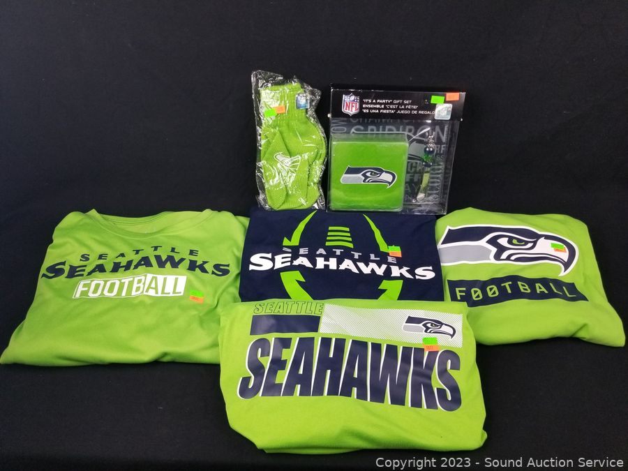 Sound Auction Service - Auction: SAS Allison, Mitchell Online Auction ITEM:  4 Seahawks Shirts, Gift Set & Mittens