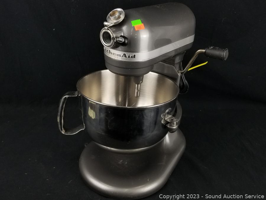 Sound Auction Service - Auction: 10/07/23 SAS Kaheen, Mitchell Online  Auction ITEM: Ninja Blender/Food Processor w/Accessories