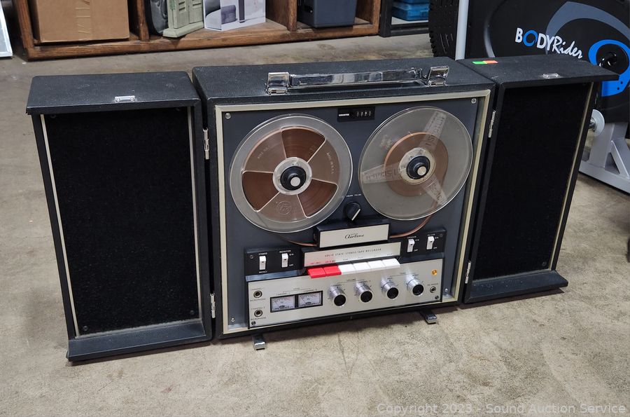 Sound Auction Service - Auction: 10/21/23 SAS Warnock, Cantero Online  Auction ITEM: Airline Solid State Stereo Tape Recorder
