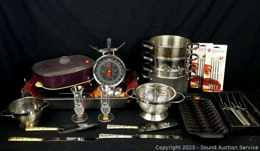 10/21/23 SAS Sewing, Arts/Crafts, Christmas Online Auction