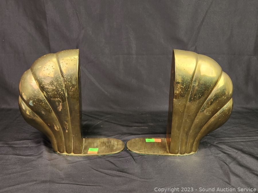 Sound Auction Service - Auction: 11/20/23 SAS Frahm, Hamilton Online  Auction ITEM: Hollow Brass Seashell Scalloped Bookends