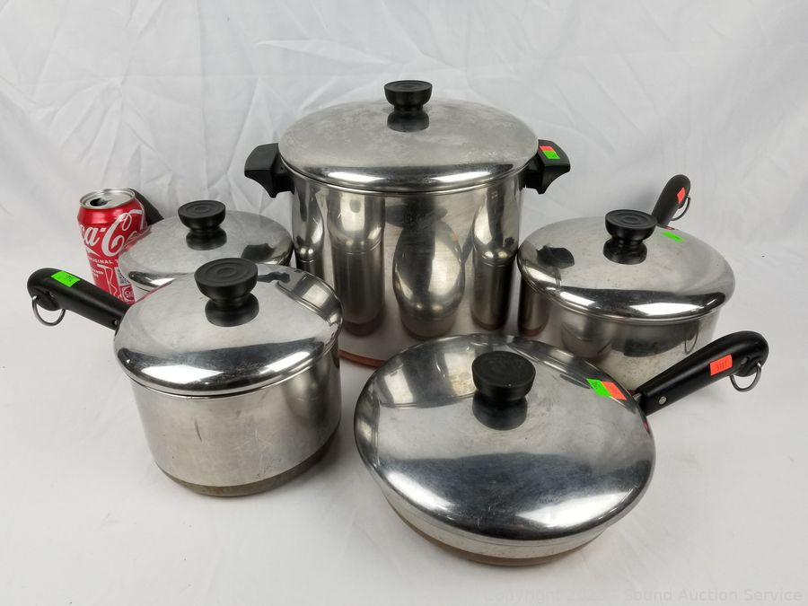 Sold at Auction: 4 Piece Copper Bottom Revere Ware Pots & Pans