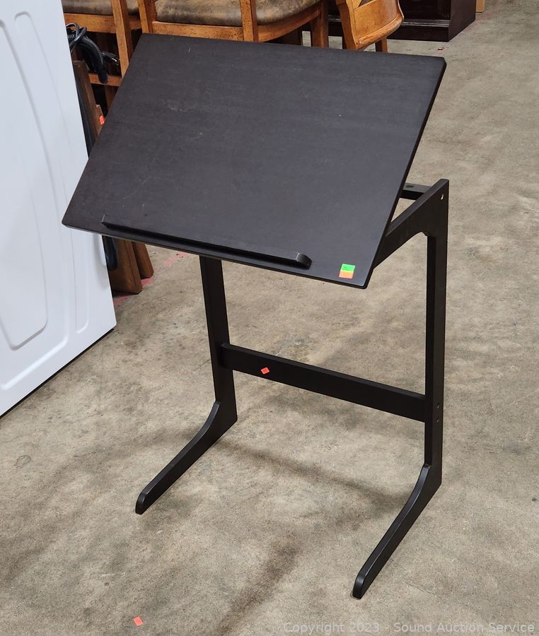 Sound Auction Service - Auction: 08/08/19 Weathers & Others Multi-Estate  Auction ITEM: NEW Cosco 6ft Black Resin Folding Table