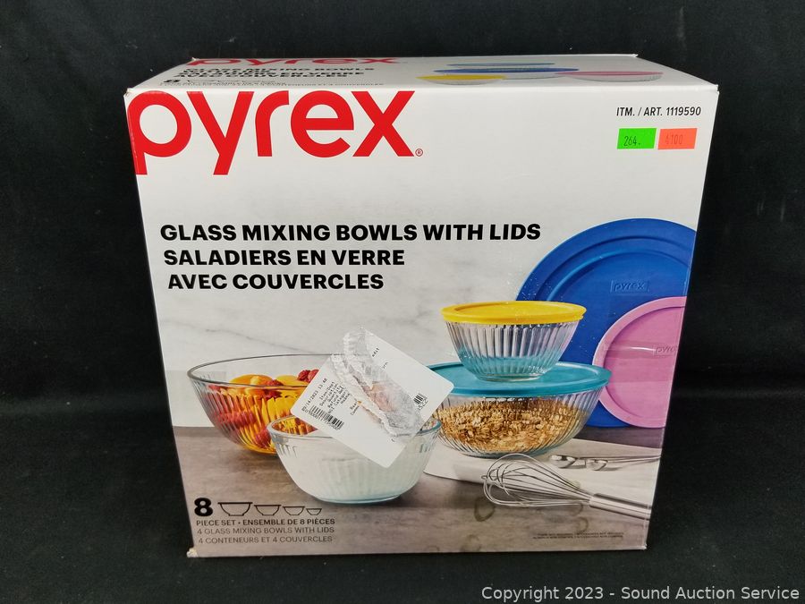 8 Piece Pyrex Bowl Set with Lids