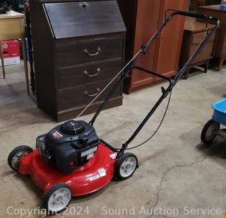 Sound Auction Service - Auction: 08/29/19 Smith, Mariner & Others  Multi-Estate Auction ITEM: Ames Reel Easy Hose Reel.