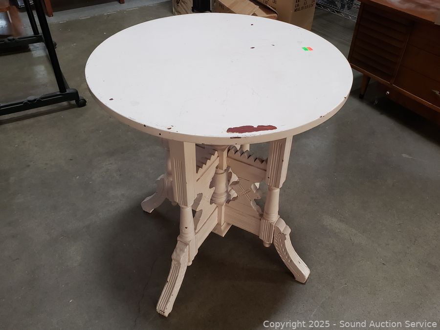 08/19/25 SAS Ford Van, Toyota Prius, Jewelry, Household Online Auction