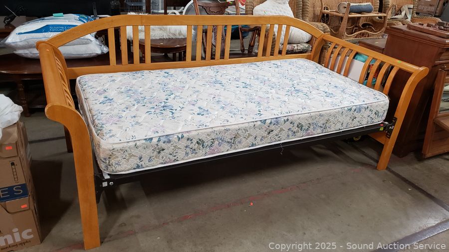 08/19/25 SAS Ford Van, Toyota Prius, Jewelry, Household Online Auction